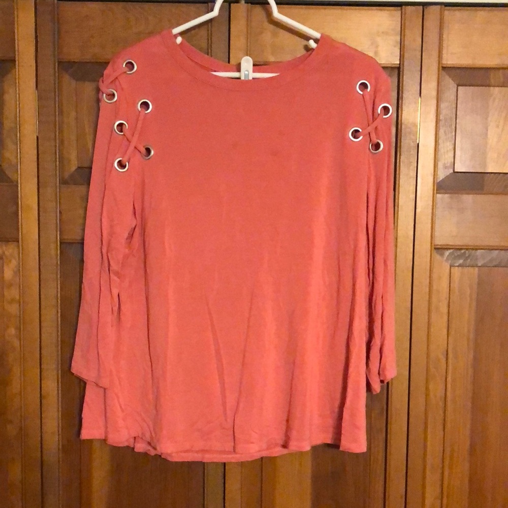 Long sleeve shirt